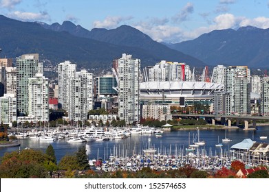 Vancouver - Downtown, False Creek, BC Place Stadium And Cambie Bridge