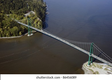 Vancouver - Lions Gate Bridge And Stanley Park