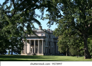 Vanderbilt Mansion