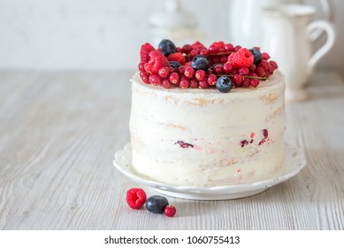 Vanilla Berry Buttercream Cake