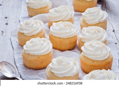 Vanilla Cupcakes