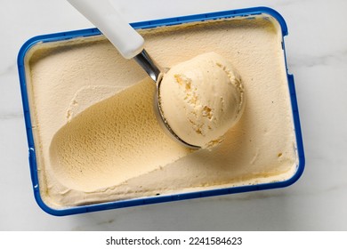 vanilla ice cream box, top view