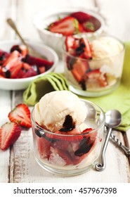 Vanilla Ice Cream With Strawberries And Balsamic Sauce