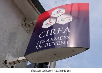 Vannes, France, August 31, 2022 :
Panel Of The Vannes Military Recruitment Office In Brittany 