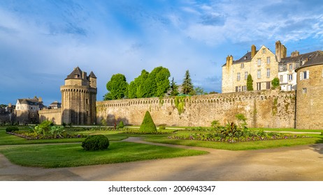 Vannes, Old Houses In The Ramparts Garden, With The Cathedral In Background