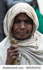 1,841 Indian homeless woman Images, Stock Photos & Vectors | Shutterstock