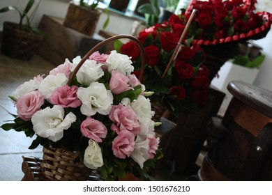 Various flower arrangement in the flwoer shop