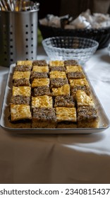 Various pieces of cake from Thuringia beautifully arranged in a pattern on cake plates