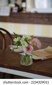 a vase on the table