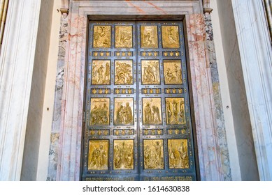 885 Vatican Door Images, Stock Photos & Vectors | Shutterstock