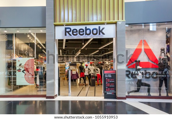 reebok outlet store locator canada