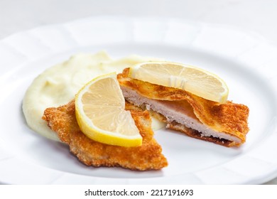 Veal Schnitzel With Mashed Potatoes