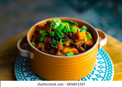 Vegan Chili With Fresh Green Onions