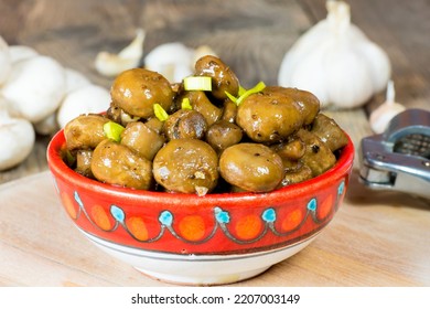 Vegan Glazed Button Mushrooms With Vegan Butter, Garlic In Soy Sauce. Fungi Food. Fresh Vegetarian Snack Or Dinner. Champignon Fungus. In Oriental Handmade Arabic Bowl.