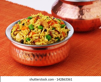 Vegetable Biryani In Handi