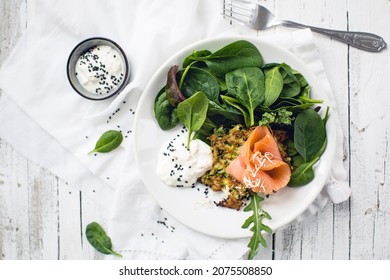 Vegetable Hash Browns With Smoked Salmon And Leaf Salad (low Carb)