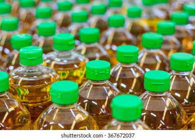 Vegetable Oil Bottles Pattern At Factory Warehouse Store