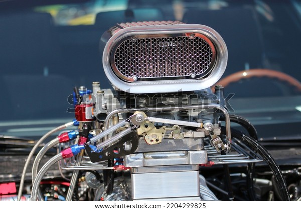 Vehicle engine air filter\
intake 