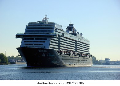 Tui Cruises Images Stock Photos Vectors Shutterstock