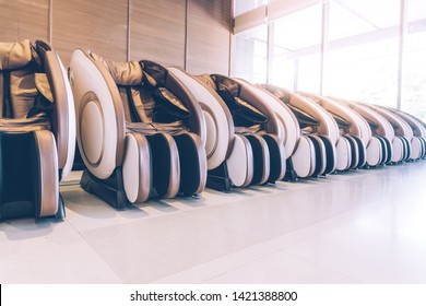 Vending Automatic Massage Chair In Lobby