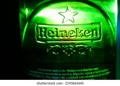 Venezuela Tachira August 23, 2022 Young People Sharing At The Party And Celebrating Drinking Heineken Beer, A Dutch Brewing Company Founded In 1864 By Gerard Adriaan Heineken In Amsterdam