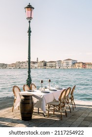 Venice, Canal Boat Restaurant Outdoor Cafe Romantik Sunset Evening 