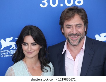 Venice, Italy. 05 September, 2017. Penelope Cruz And Javier Bardem Attend The Photo Call Of The Movie 'LOVING PABLO' During 74th Venice International Film Festival 