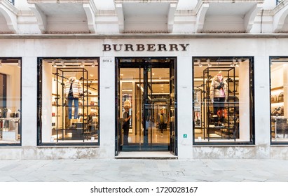 Featured image of post Burberry Store Wallpaper / Hd wallpapers and background images.