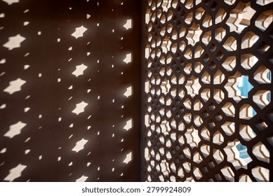 ventilation sunlight shadow, ShadowPattern, VisualStorytelling, sunlight and Shadow, Light and Shadow in Street Photography, Doha, Qatar 16.06.2026

