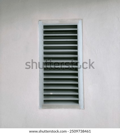 Ventilation window, step window, opaque front