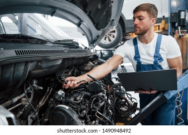 Verifying Detail Employee Blue Colored Uniform Stock Photo 1490948492 ...