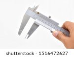 Vernier caliper and mechanic