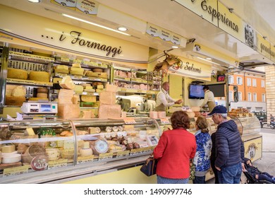 VERONA, ITALY -27 OCT 2017- View Of Artisanal Italian Cheese Mobile Shop In The Piazza Bra In Verona, Italy.