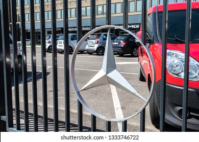 Verona, Italy - September 4, 2018: Mercedes Benz Car Dealership. Mercedes Benz Is A German Manufacturer Of High End Cars, Headquartered In Stuttgart