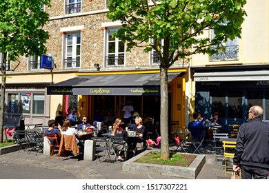 Versailles; France - April 20 2019 : Restaurant In The Notre Dame District