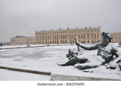 Versailles Palace In A Winter Day - Paris France