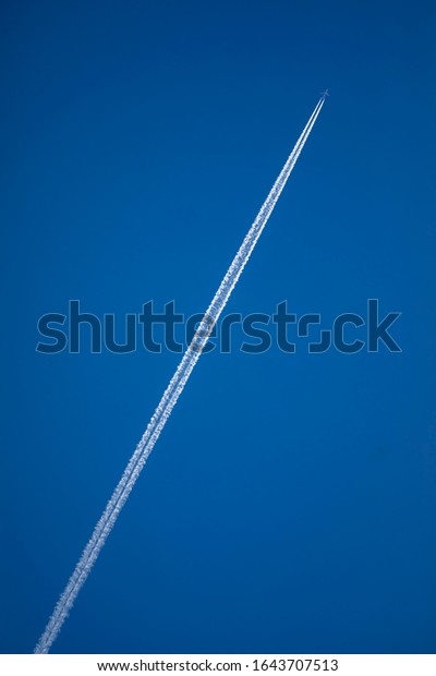 Vertical Image Contrail Texture Jet Diagonal Stock Photo 1643707513 ...