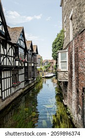 A Vertical Shot Of A Canterbury Historic River Tours Visitor Attraction In The UK