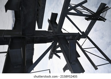 A vertical shot of a tall metal constrcution
