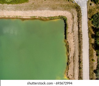 Vertical view of a corner at the pond