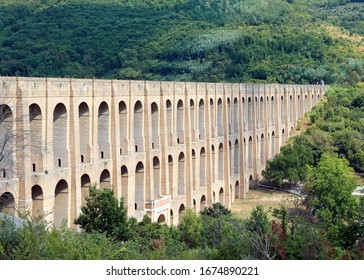 acqueduct images stock photos vectors shutterstock