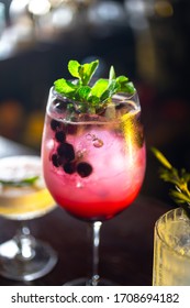 Very Berry Summer Spritzer Cocktail.