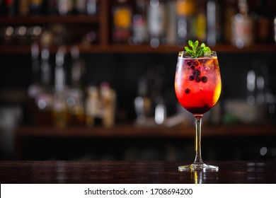 Very Berry Summer Spritzer Cocktail