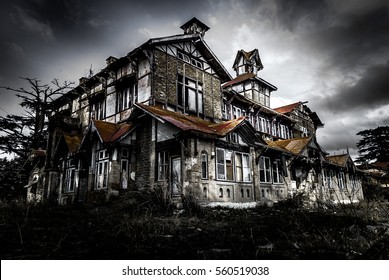 A Very Big And Scary Looking Abandoned Haunted Building, House Or Castle In Night