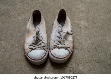 White Sneakers Mud Images, Stock Photos & Vectors | Shutterstock