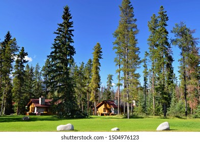 Stockfoton Bilder Och Fotografier Med Cabin On A Lake Shutterstock