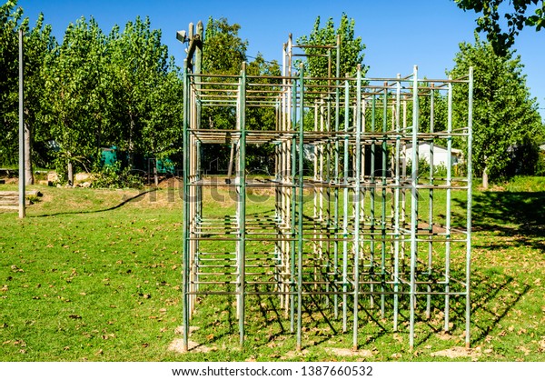 park climbing frame