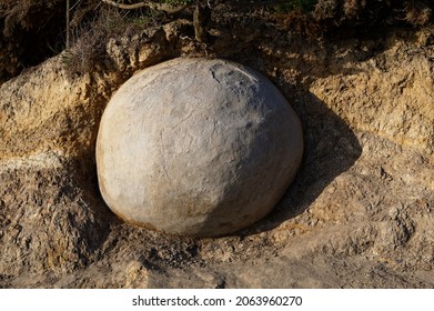 Bouldering Images, Stock Photos & Vectors | Shutterstock