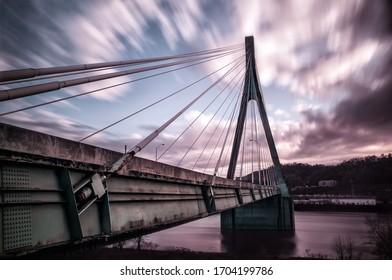 Veterans Memorial Bridge Ohio River Valley