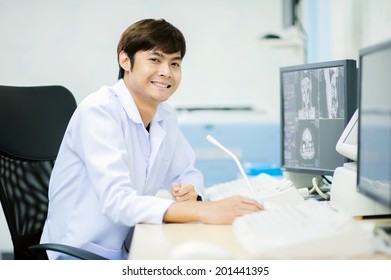 Veterinarian Doctor With MRI Computer Control